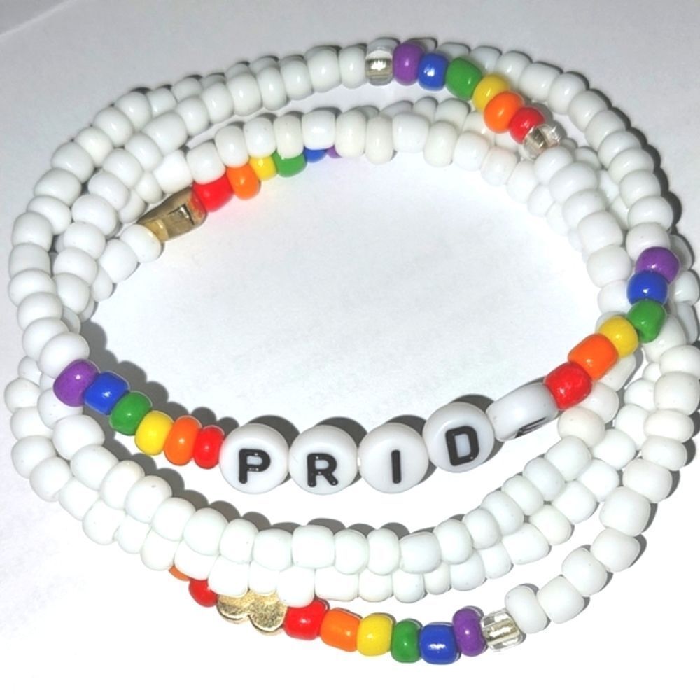 Super cute Pride rainbow beaded bracelet